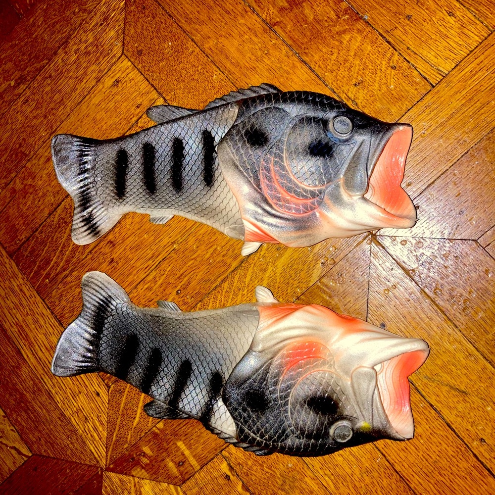 Fish rubber slides
